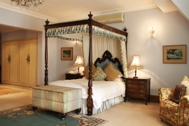 Crowhurst-room-5
